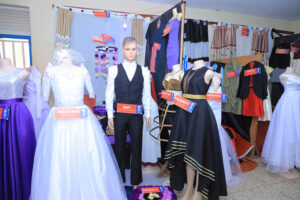 FASHION AND DESIGN (Creativity decorates the world)